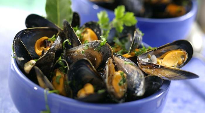 Moules marinières, a Brittany speciality.