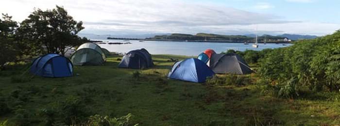 Des terrains de camping aménagés avec vue !