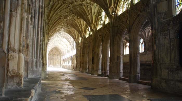 Lange hallen van de Gloucester Kathedraal