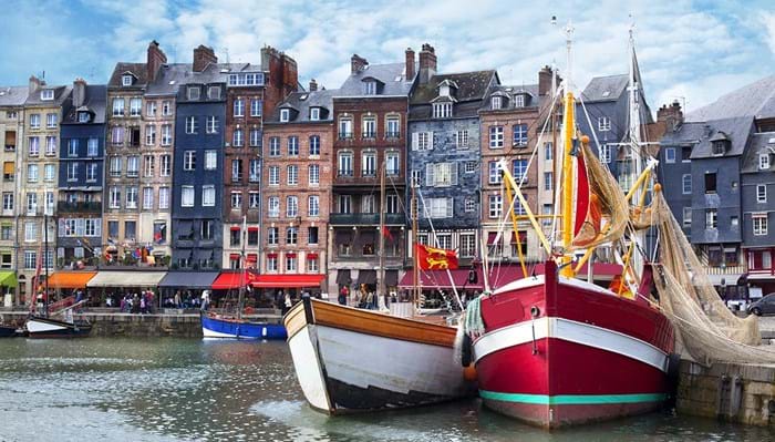 The most famous part of Honfleur is the Vieux-Bassin, a really colourful spot