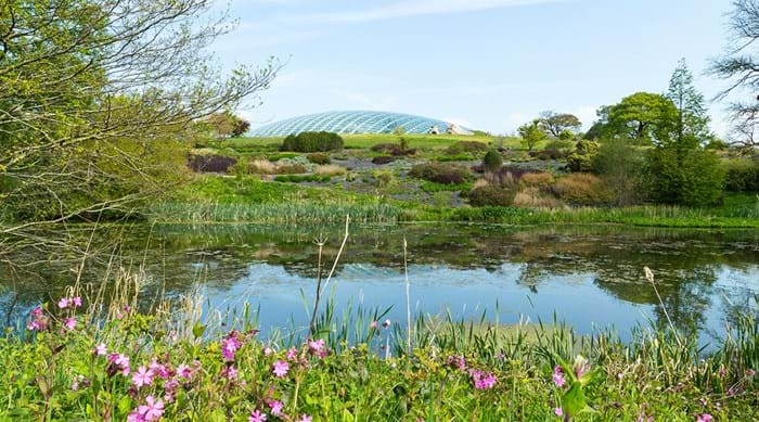 Superbe vue du jardin botanique national du Pays de Galles