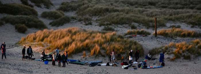 Les plages des Cornouailles accueillent surfeurs avertis et débutants tout l'année !