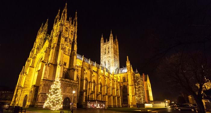La cathédrale illuminée de Canterbury