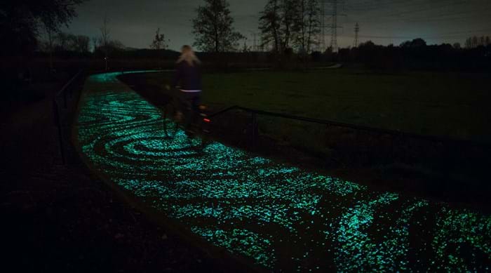 Take a late night bike ride down the world’s first glow in the dark cycle route